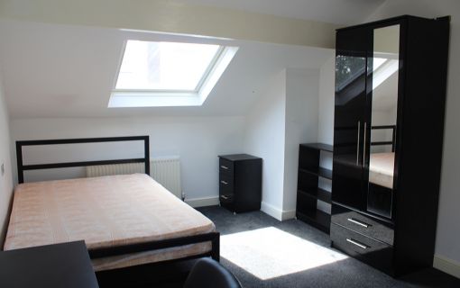 Headingley, LS6